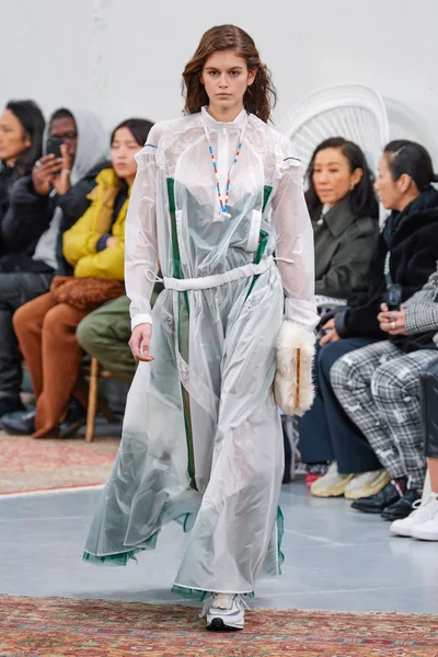 Look 1